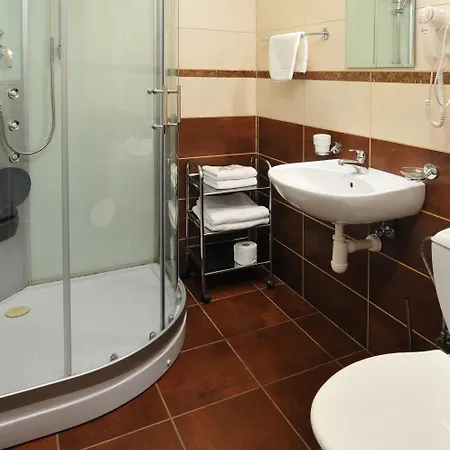 Wilhelm Hotel 3*